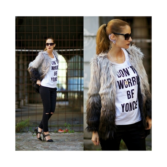 Sold. Beyoncé Graphic sleeveless Tshirt Tank - Picture 3 of 3